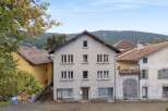 Discover this charming property, ideally situated in a picturesque location.