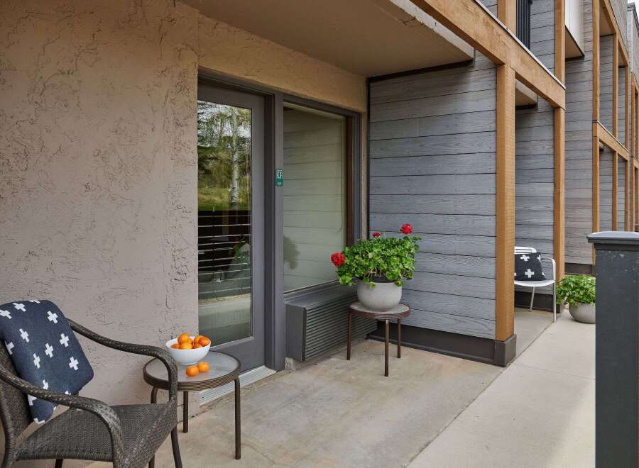 Enjoy the tranquility of this charming outdoor space, perfect for relaxing or entertaining.