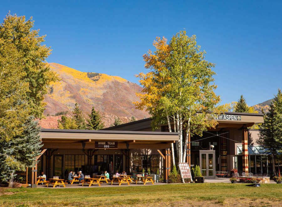 Nestled in the heart of Aspen, this stunning property offers a unique dining experience.