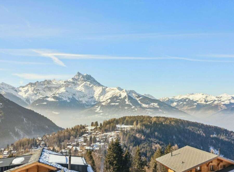 Experience the ultimate in mountain living with this stunning property.