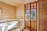 Experience the ultimate in relaxation with this stunning bathroom.