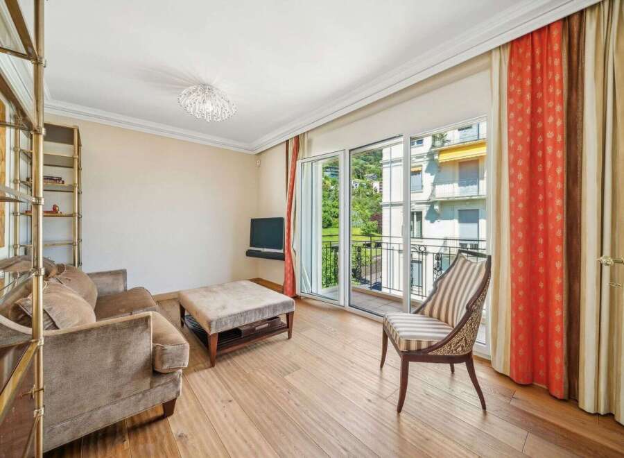 Step into luxury with this stunning property, featuring a beautifully designed living room.