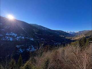 Discover breathtaking mountain views from this stunning property.