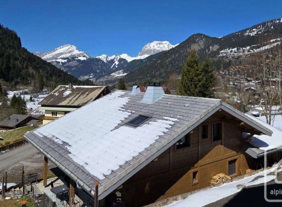 Discover a charming chalet nestled in the heart of the Alps, offering stunning mountain views and a serene atmosphere.
