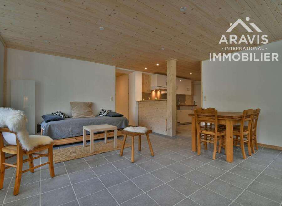 Apartment in Le Chinaillon - view 1