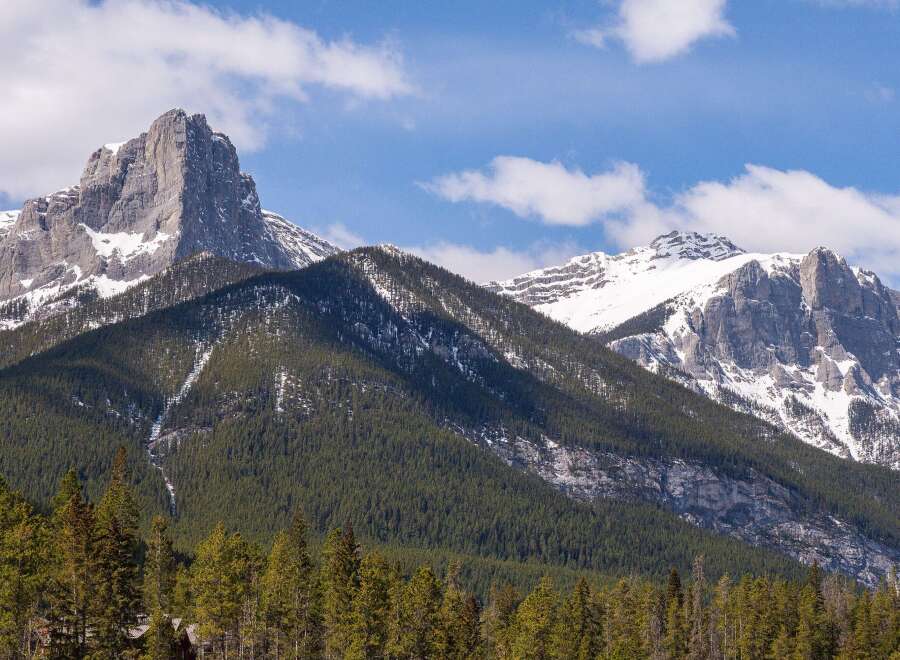 Experience the majesty of mountain living with this stunning property.