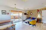 Discover this charming property featuring a bright and airy living space, perfect for relaxation and entertaining.