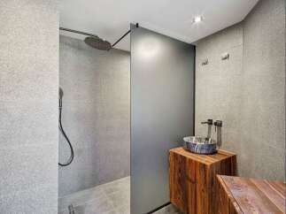 Step into luxury with this stunning bathroom design.