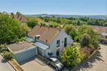 Discover this stunning property with a modern design and breathtaking views.