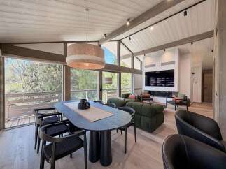 Experience luxury living in this stunning property featuring a modern design and breathtaking views.