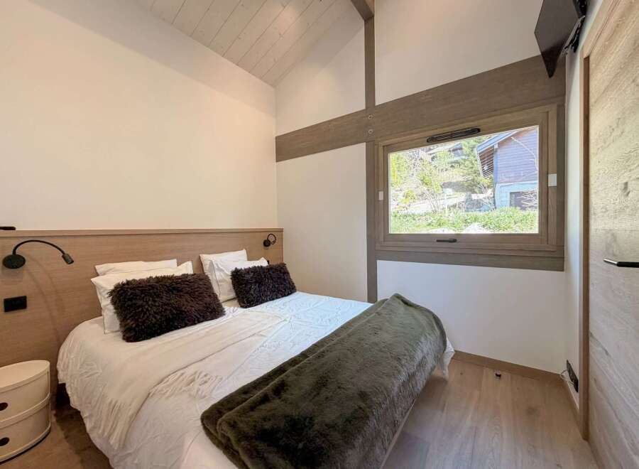 Discover the epitome of comfort and style in this inviting bedroom.