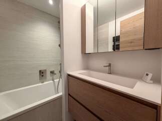 Step into modern luxury with this stunning bathroom.