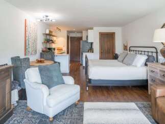 Discover the charm of this beautifully designed studio apartment, perfect for modern living.