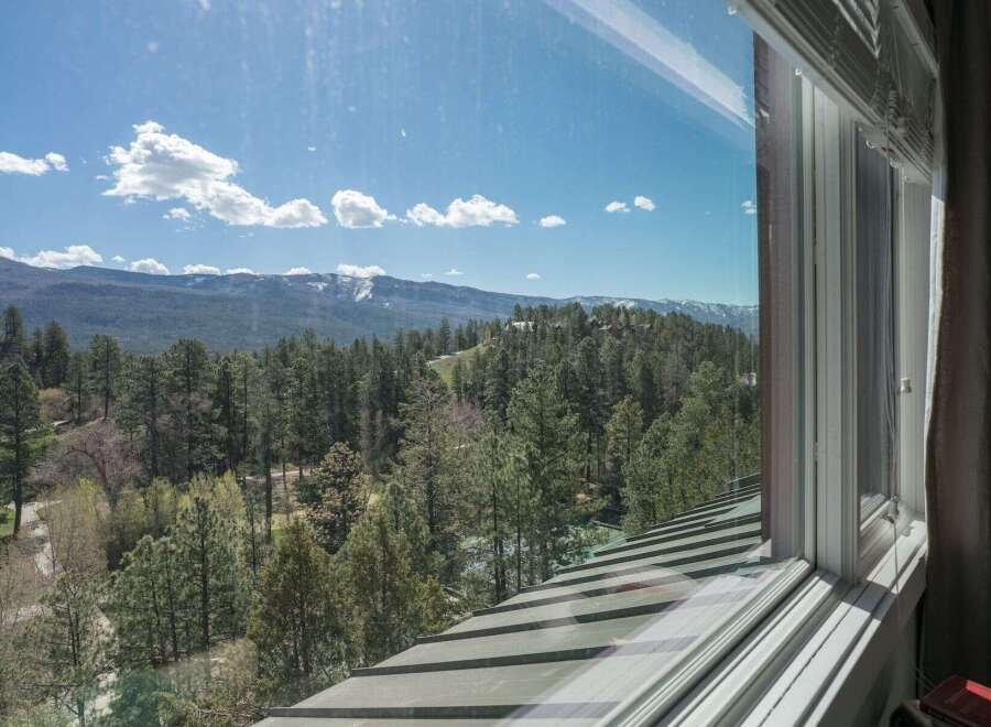 Enjoy breathtaking mountain views from this stunning property.
