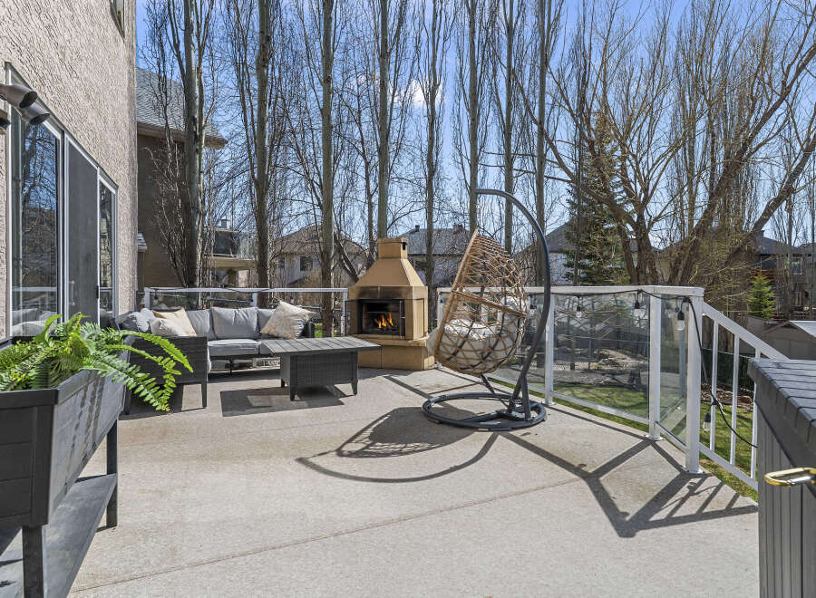 Enjoy outdoor living at its finest with this stunning patio.