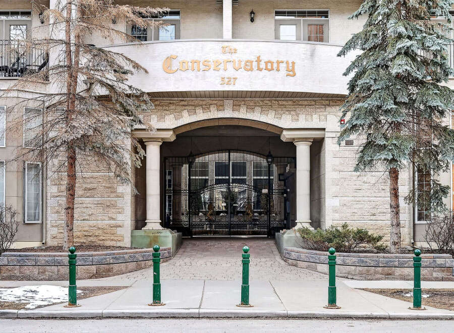 Discover luxury living at The Conservatory, a stunning property showcasing elegant architecture and a prime location.