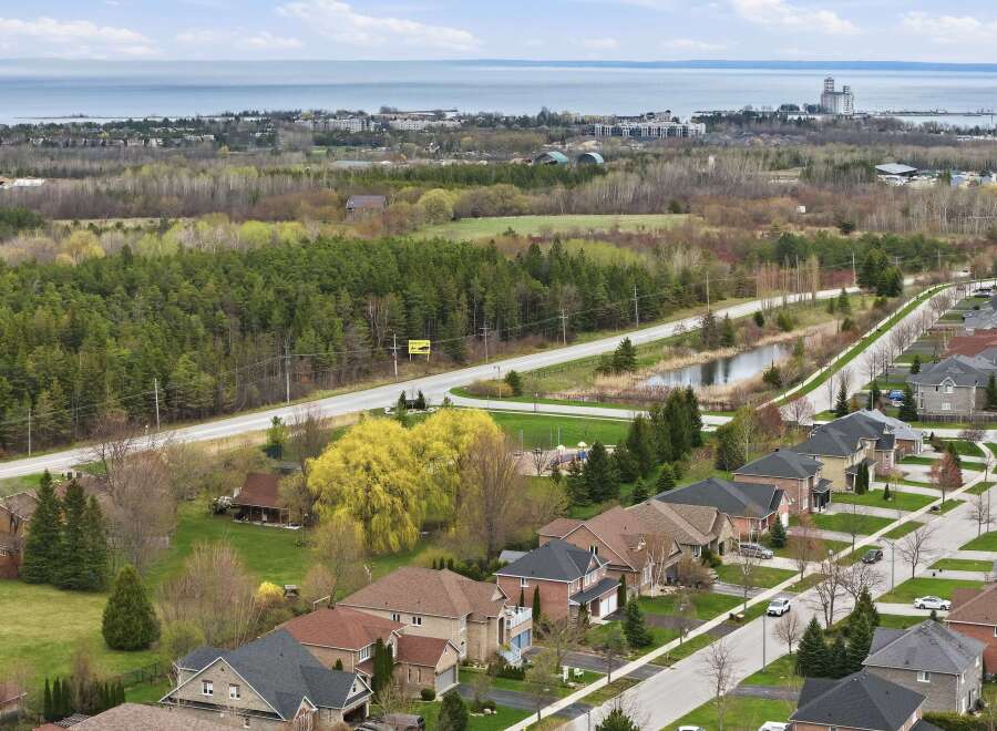 Discover the charm of this stunning property, nestled in a serene neighborhood with picturesque views.