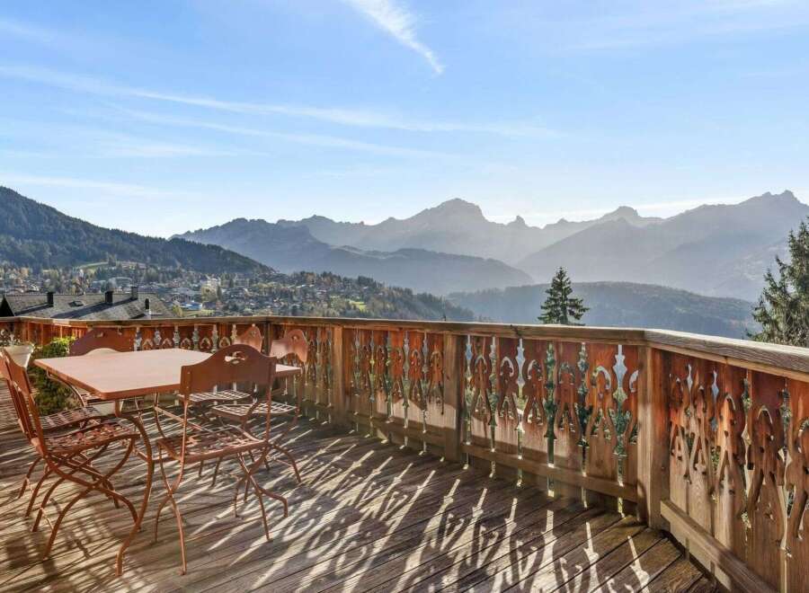 Enjoy breathtaking mountain views from this stunning property.