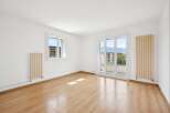 Bright and airy apartment with stunning views.