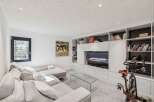 Discover modern living in this stylish space, perfect for relaxation and entertainment.