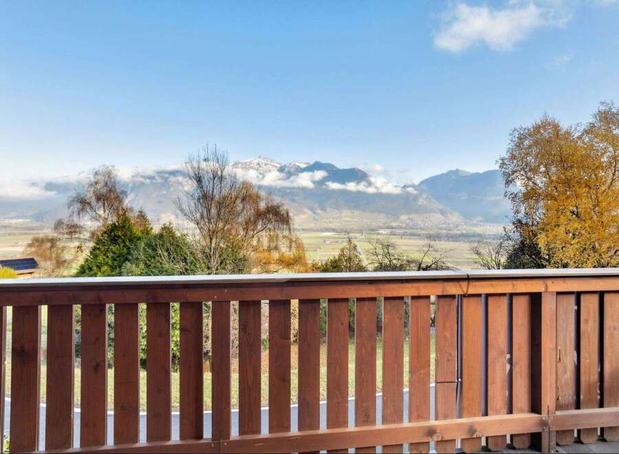 Enjoy breathtaking mountain views from this stunning property.