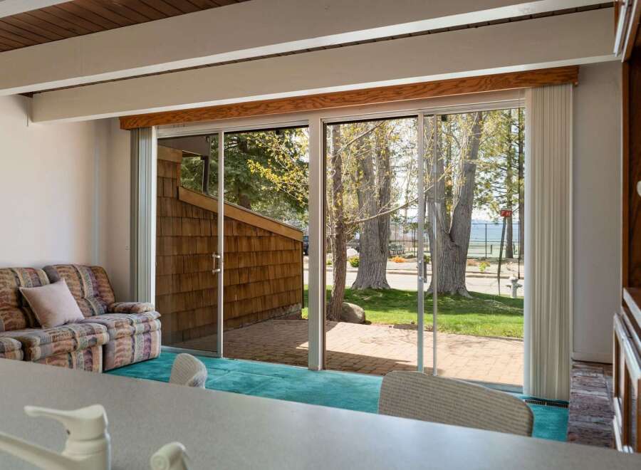 Enjoy stunning views from this beautiful property! This home features large windows that offer plenty of natural light and a seamless connection to the outdoors.