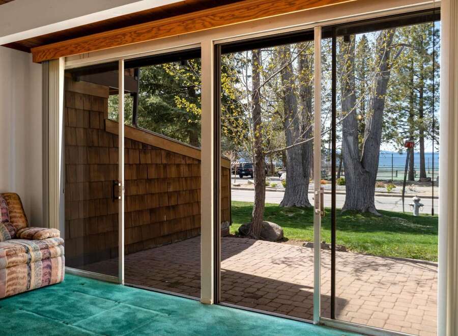 Enjoy stunning views and natural light in this beautiful property.
