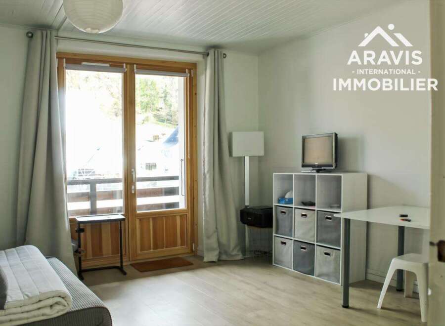 Apartment in Samoens - Image 4