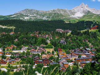 Nestled in the heart of the mountains, this stunning property offers breathtaking views and unparalleled tranquility.