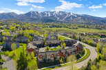 Discover luxury living in this stunning property nestled in a picturesque mountain setting.