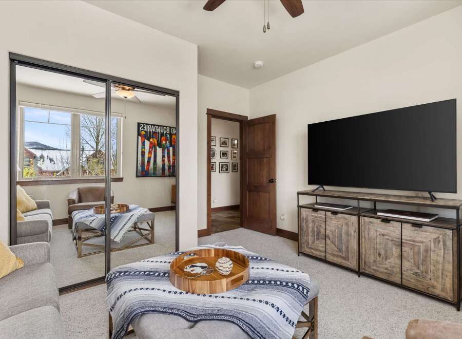 Step into luxury with this stunning property, featuring a spacious living area perfect for relaxation and entertainment.