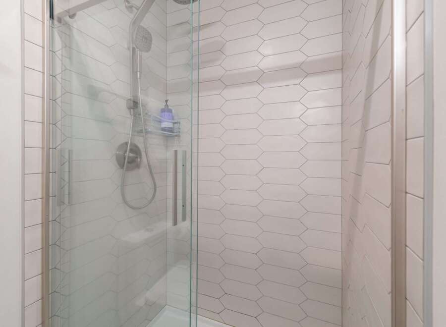 Step into a modern oasis with this beautifully designed shower.