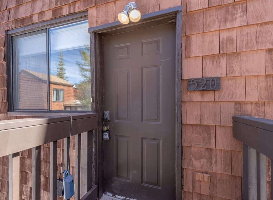 Discover the charm of this inviting property! Featuring a well-maintained exterior with a welcoming entrance, this home offers a blend of comfort and style.