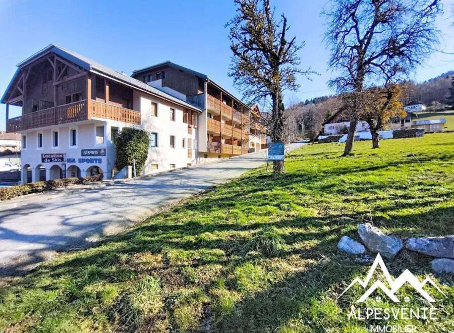 Discover a charming property nestled in a picturesque location, perfect for those seeking a tranquil retreat.