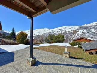 Enjoy breathtaking mountain views from this stunning property.