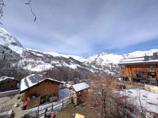 Discover a stunning mountain property with breathtaking views.