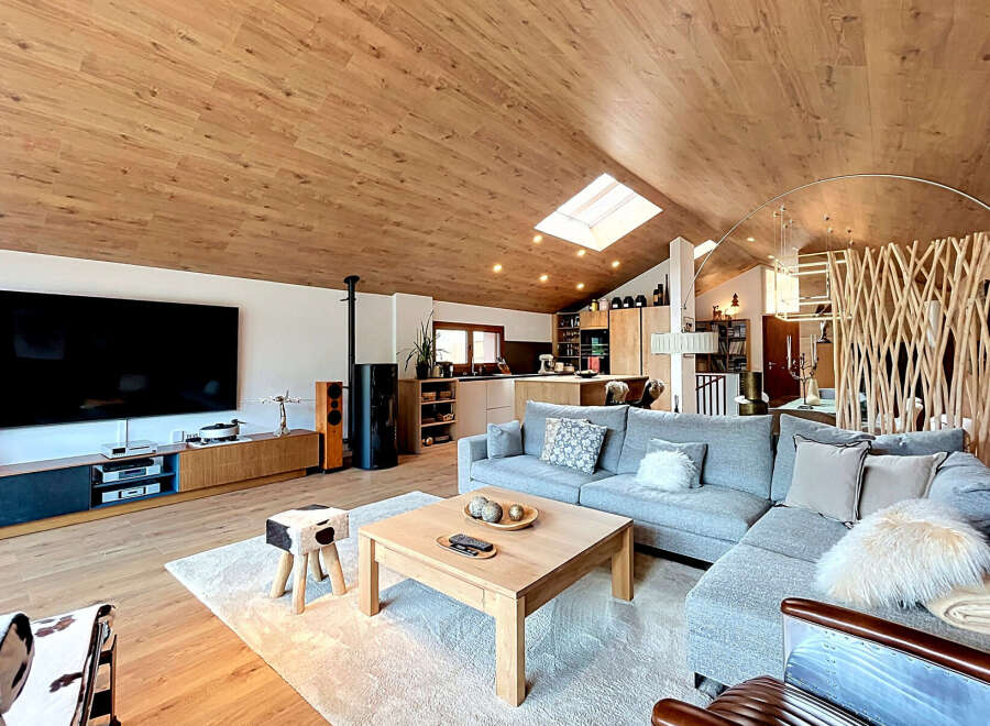 Experience luxury living in this stunning property, featuring a spacious open-plan layout perfect for entertaining.