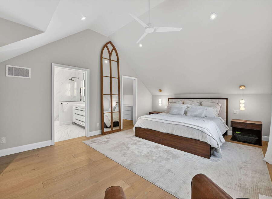 Step into luxury with this stunning bedroom featuring a modern design and elegant finishes.