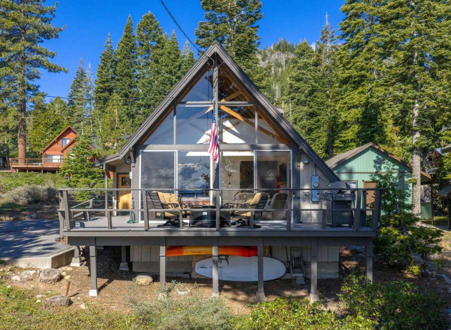 Escape to your dream mountain retreat! This stunning A-frame cabin offers a perfect blend of rustic charm and modern comfort.