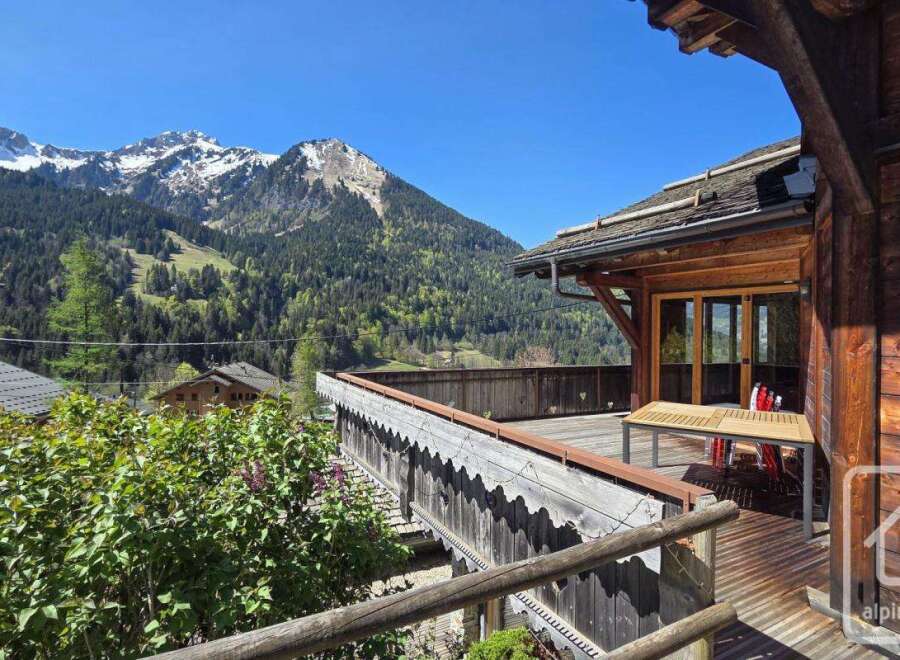 Experience the epitome of alpine living in this stunning property.