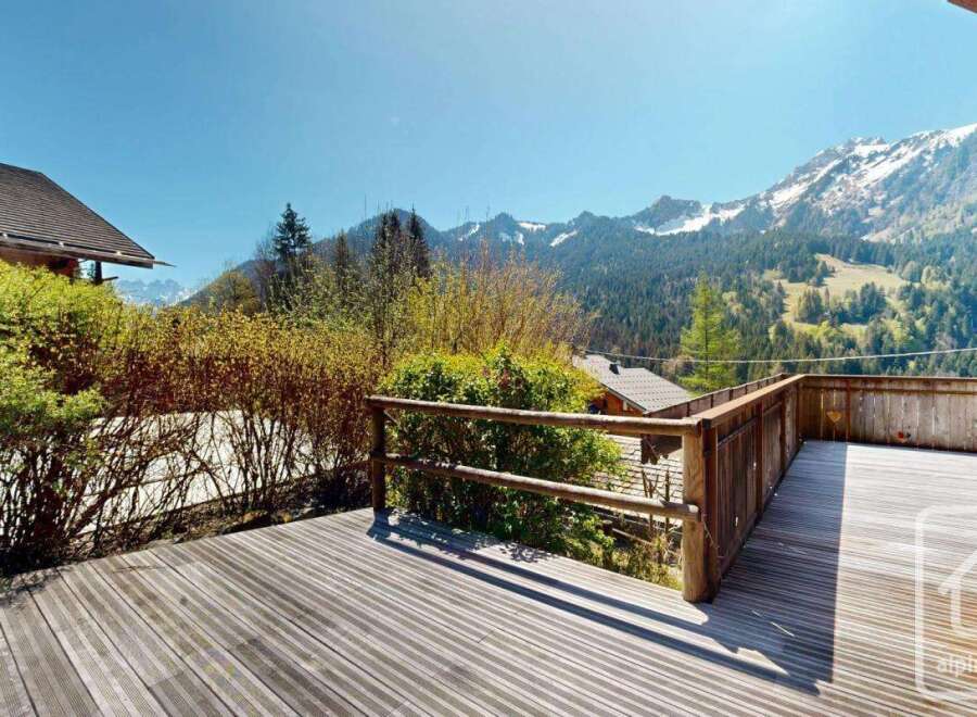 Enjoy breathtaking mountain views from this stunning property.