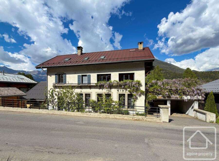 Apartment in Les Chavants - view 1