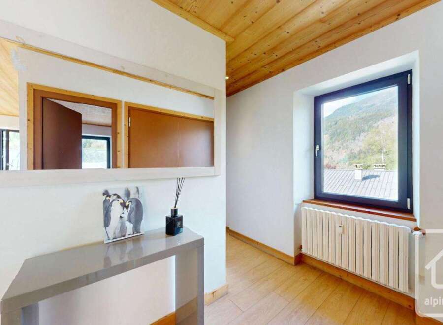 Discover this stunning property featuring a bright and airy interior with a modern design.