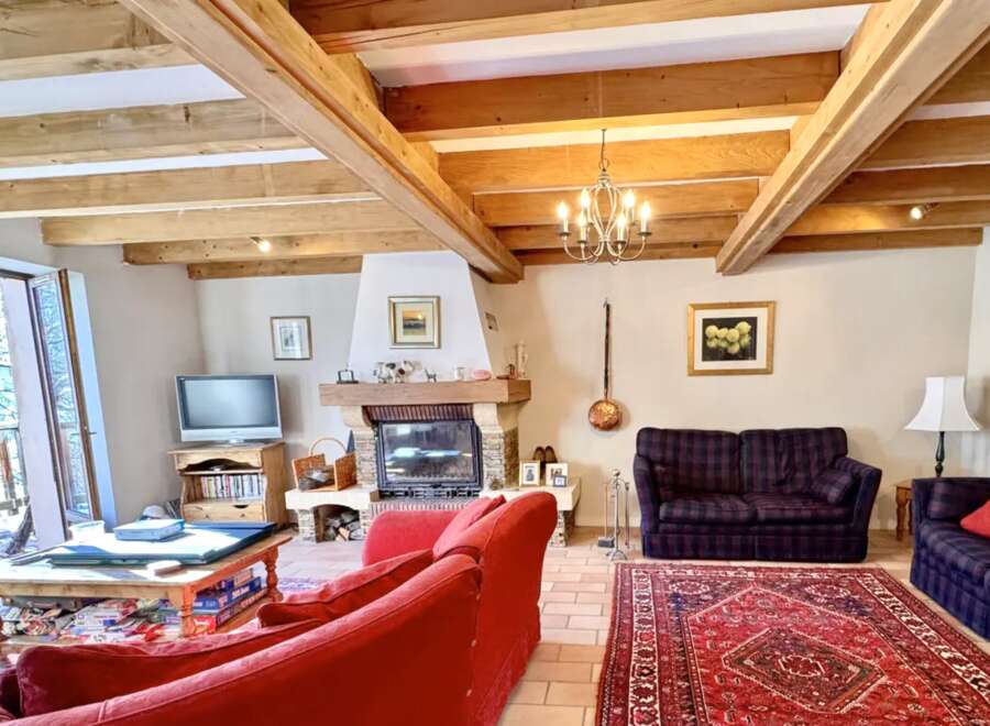 Apartment in Les Belleville - view 1