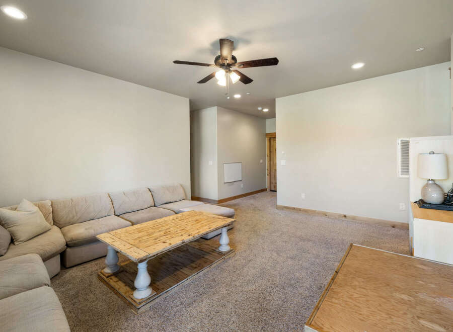 Step into this inviting living space, perfect for relaxation and entertainment.