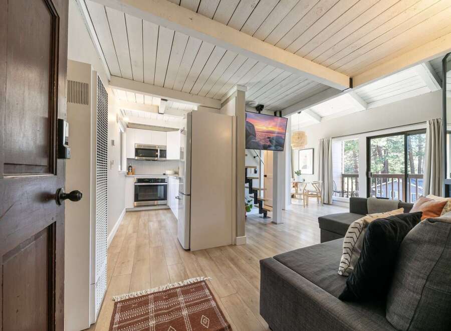 Step into this inviting home featuring a bright and airy open floor plan.