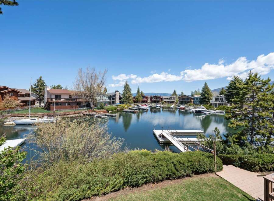 Discover waterfront living at its finest with this stunning property.