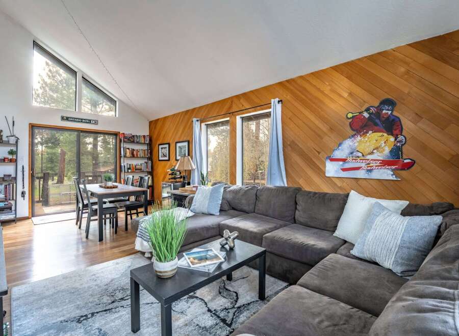 Step into this inviting living space, perfect for relaxation and entertaining.