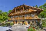 Discover the charm of this stunning chalet, a perfect blend of rustic elegance and modern comfort.