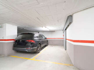 Discover the convenience of this secure parking space, perfect for protecting your vehicle.